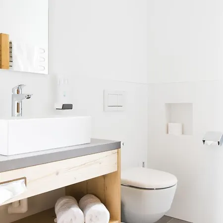 Alberts Heimatglueck Aparthotel 4*